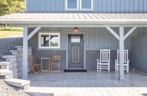 Arnot House | Raven Feather Retreat : Unit 2