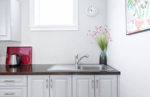 Wolfville Apartment | Raven Hill Vineyard Lower Suite