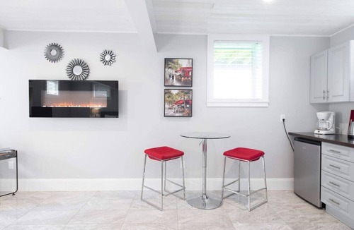 Wolfville Apartment | Raven Hill Vineyard Lower Suite