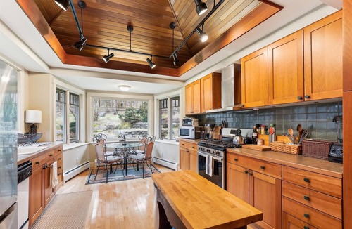 Stowe Hollow House | Raven's Nest: 2 br, wood fireplace, gazebo, privacy!