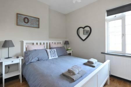 Bath House | Ravencliff