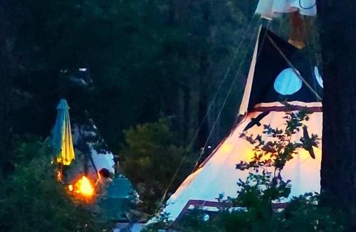 Cave Junction Other | Ravens Myth - Luxury Glamping - Sleeps 2