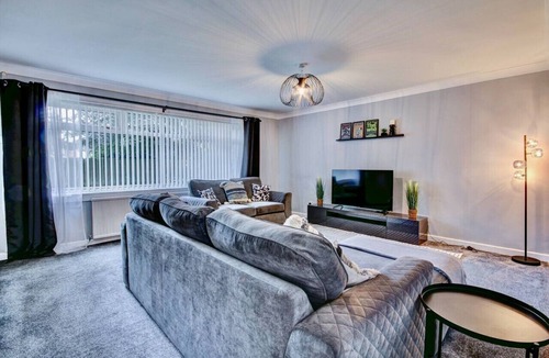 Irvine House | Ravenscroft - Coorie Doon - 3 Beds - Irvine