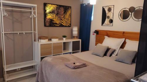 Monchy-Saint-Eloi Apartment | Ravissant studio privé 2 pièces "Le Cosy" tout équipé
