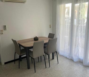 La Jetee Apartment | Ravissant T1