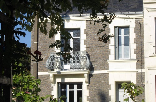 Saint-Nazaire House | Ravissante Maison Face au Jardin des Plantes et à Deux pas du Front de Mer