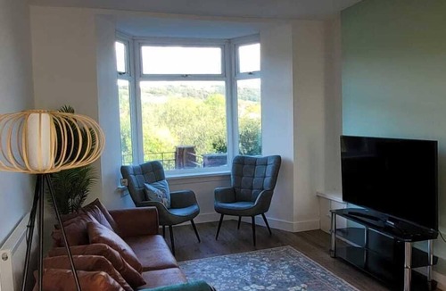 Treforest House | Raymond Views