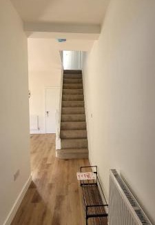 Treforest Apartment | Raymond Views