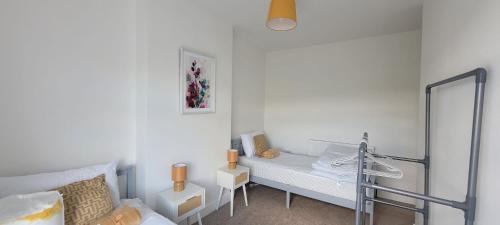 Treforest Apartment | Raymond Views