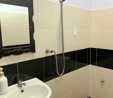 Padang Matsirat Hotel | Rayyan's Roomstay