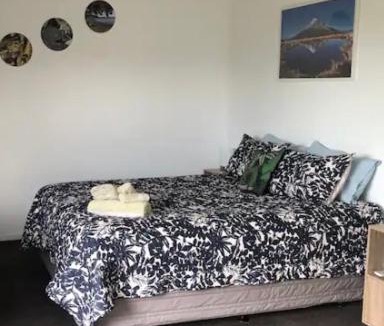 Otorohanga Bed & Breakfast | Raz & Louises bnb
