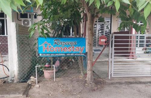 Pasir Puteh House | Razeeya Homestay