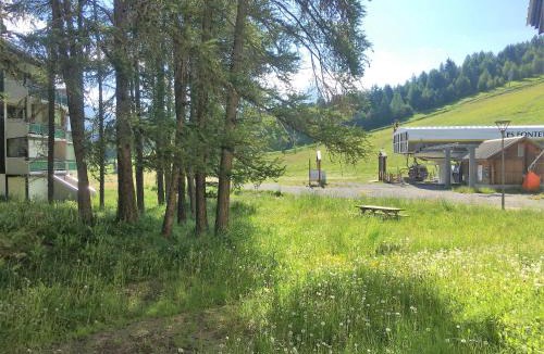 La Joue du Loup Apartment | RDC La joue du loup