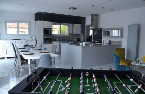 Saint-Laurent-de-la-Salanque Villa | Rental villa 7 persons, spa