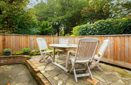 Overstrand House | Reading Room Cottage