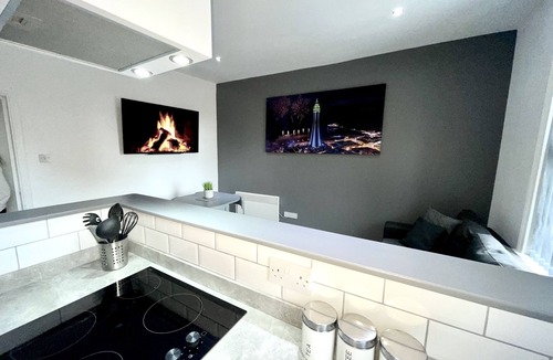 Blackpool Town Center Apartment | Reads Luxury Apartments