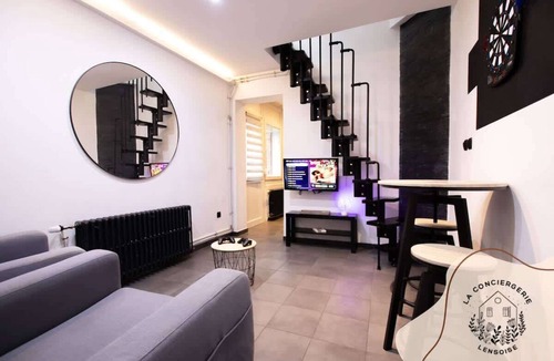 Lens Apartment | Ready Player, jeux, wifi, proche Bollaert, 2 pers