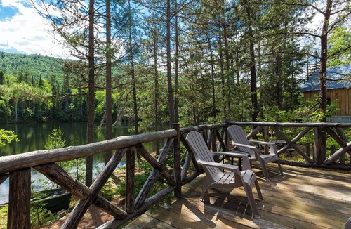 Baie-St-Paul Condo | Real cottage with a private lake
