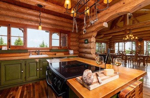 Saint Irenee House | Realize your dream!