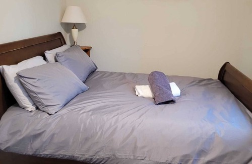 Sherborne St. John House | Reasonably large room with luxurious bathroom and a fitted kitchen