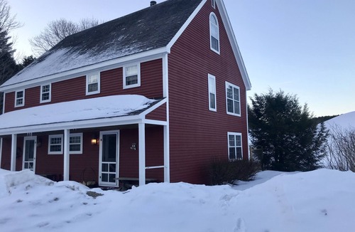 Londonderry Condo | Reboot & Relax while surrounded by Vermont beauty.