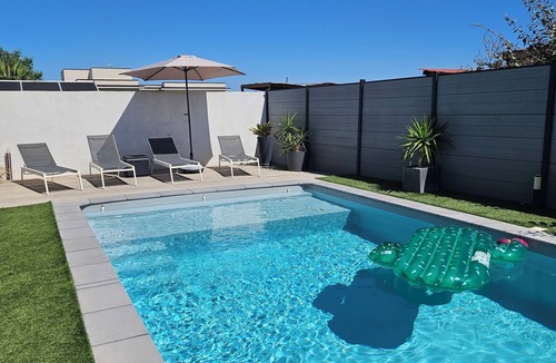 Serignan Villa | Recent comfortable villa : private heated swimming pool and close to the beaches