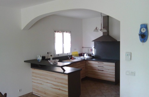 Lapalud House | recent house with large plot