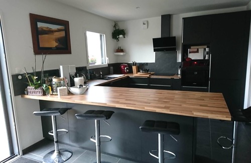 Trebeurden House | RECENT MODERN HOUSE CLOSE TO BEACHES AND SHOPS