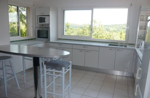 Sardan Villa | Recent villa with pool on a 3000m2 land very nice view