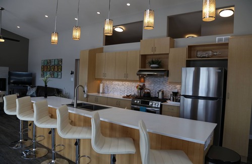Kenora House | Recently built cabin with a million dollar view - Eagles View