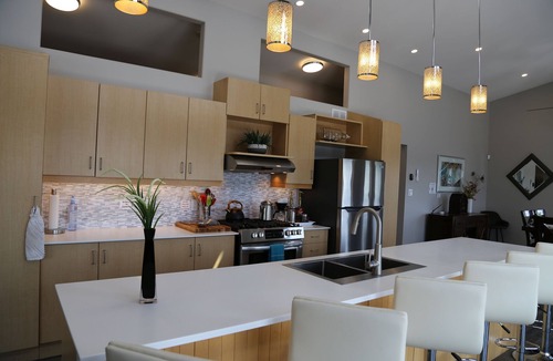 Kenora House | Recently built cabin with a million dollar view - Eagles View