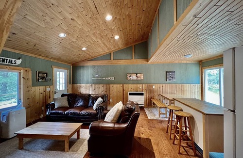 Baldwin Cabin | RECENTLY CONSTRUCTED, LITTLE O CABIN CLOSE TO BALDWIN-WOLF LAKE