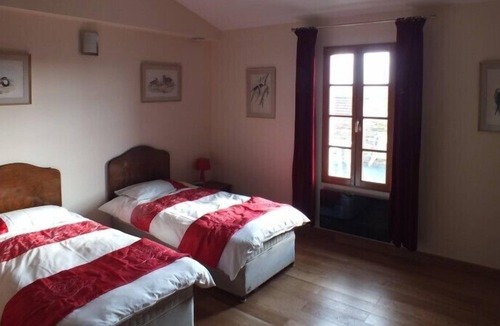 Mareuil-Sur-Lay-Dissais House | Recently Built Hillside House on the edge of a small town in South Vendee