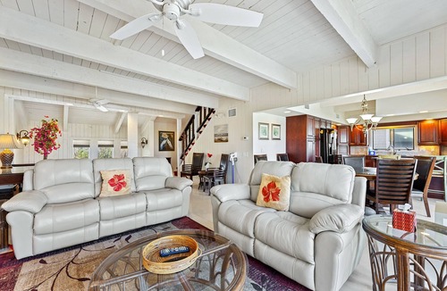 New Smyrna Beach House | Recently Refreshed!/Oceanfront Deck & Cabana/Quiet Beach/5747S