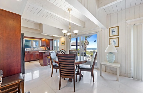 New Smyrna Beach House | Recently Refreshed!/Oceanfront Deck & Cabana/Quiet Beach/5747S