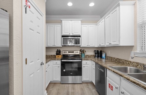 Villages of Crystal Beach House | Recently Refreshed Crystal Beach Retreat Pet Friendly, Steps to Pool, Shuttle & Emerald Coast!