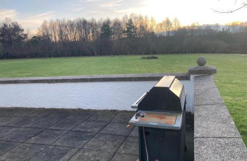 Huntly Villa | Recently refurbished former art studio