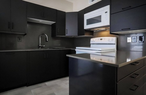 Northeast Dallas Condo | Recently remodeled first floor one bedroom/one bath condo in M Streets area