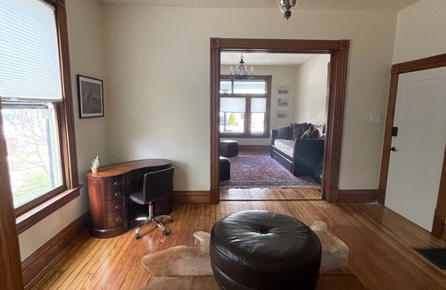 Latonia House | Recently Remodeled Historic House close to downtown