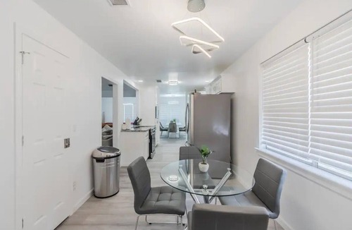 Plano House | Recently remodeled luxury house with heated pool
