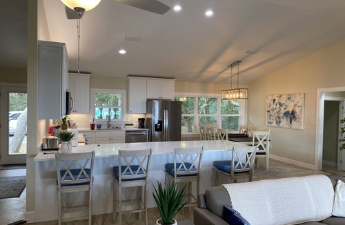 Ono Island House | Recently remodeled Waterfront Home W/Separate Guest House On Perdido Bay