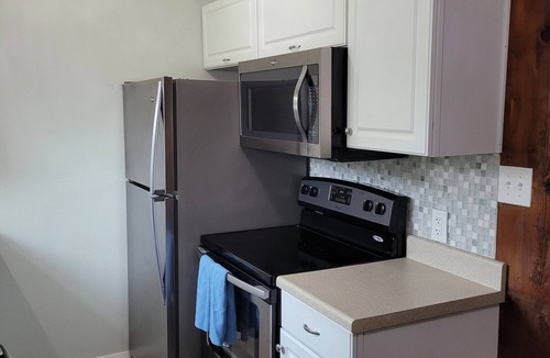 Arlington Heights Apartment | Recently Renovated close to Dickies Arena