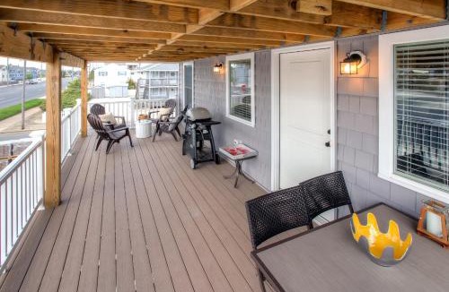 North Beach Haven Apartment | Recently Renovated LBI Apt with Deck on Beach Block!