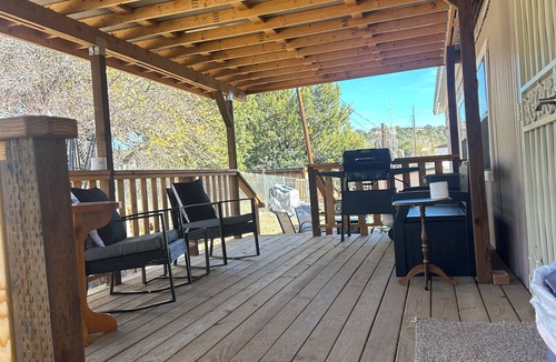 Tyrone House | Recently renovated 2-bedroom, 2-bath. Large, fenced yard. Great getaway!