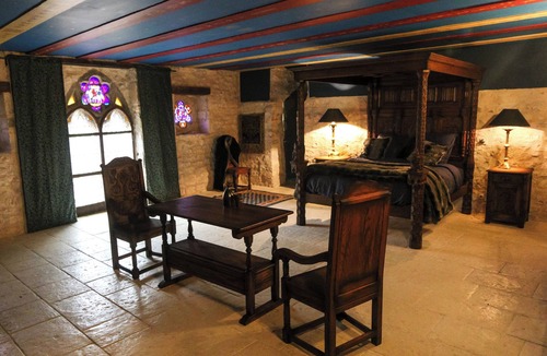 Saint-Aoustrille Other | Reception hall Champs Forts