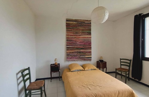 Saverdun Bed & Breakfast | Recharge your batteries on a real farm in Ariège, surrounded by meadows and woods