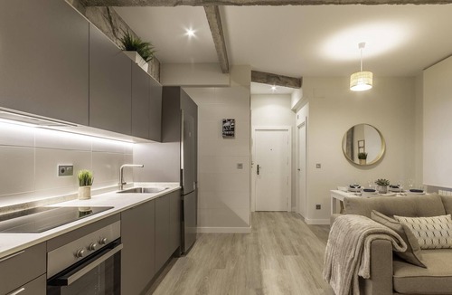 Indautxu Apartment | Recién reformado junto a metro San Mamés
