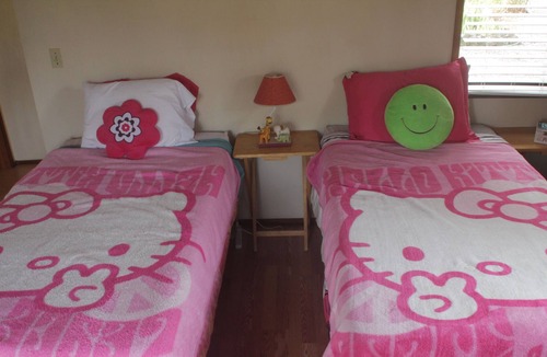 Keaau House | Reclining Buddha Studio, Low Cost Accommodation!