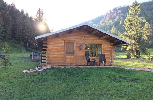 Judith Basin County Cabin | Recreation Enthusiasts Getaway