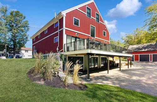 Wells House | Red Barn & Blueberries